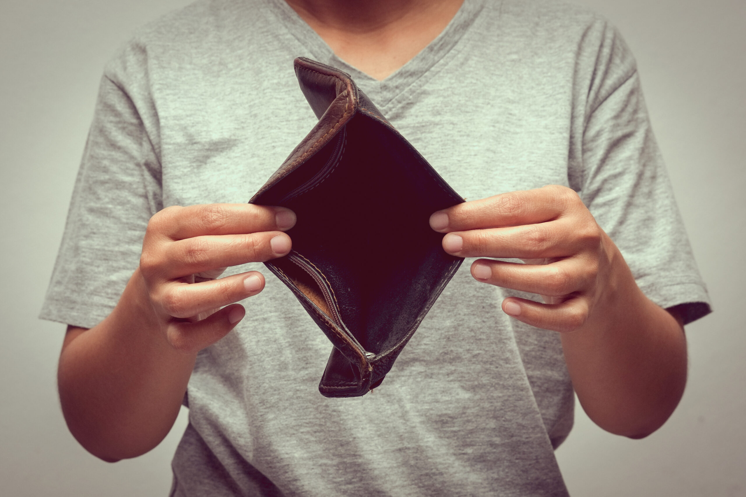 Cashless payments will be taking over the world, according to a study