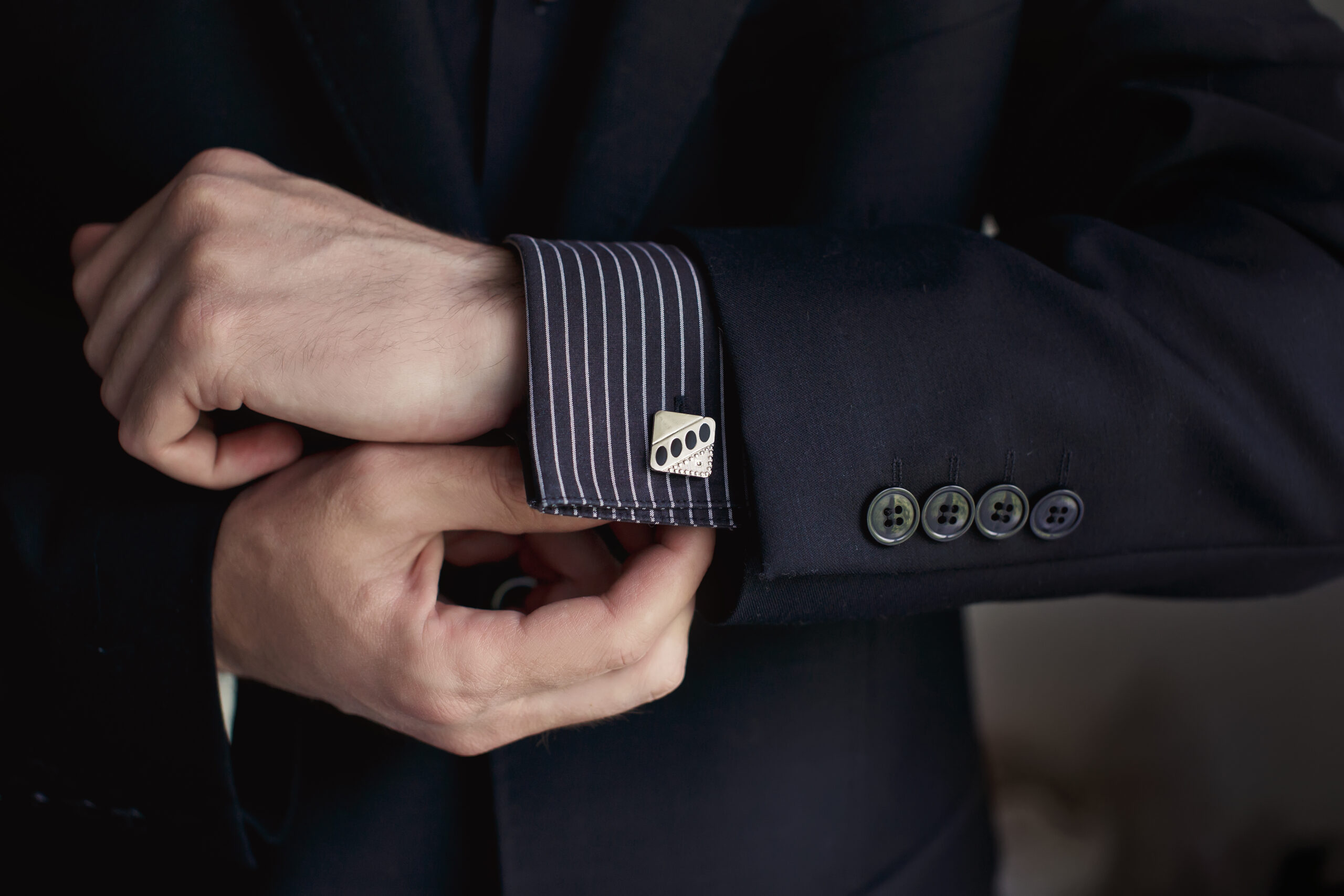 Many companies are moving away from formal dress codes