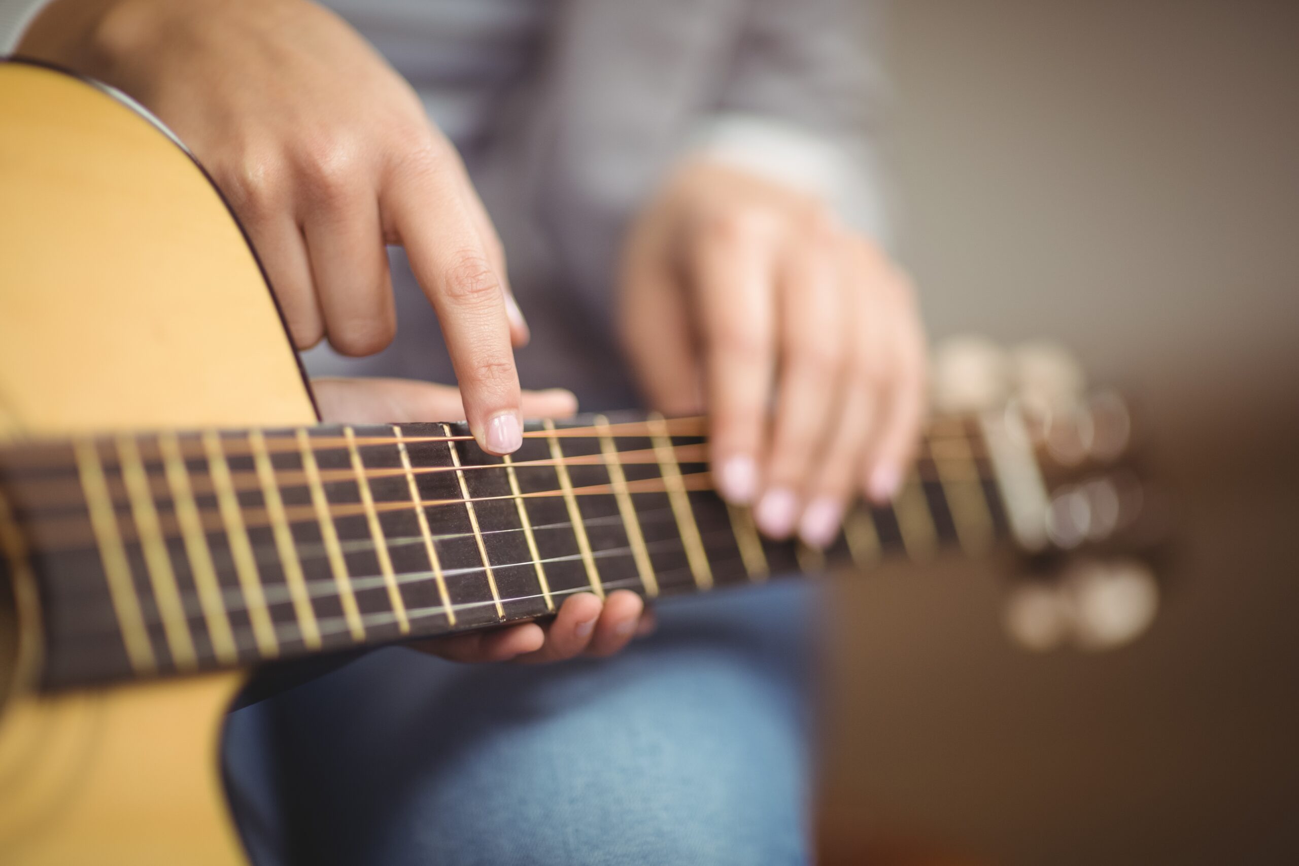 Music teacher businesses can be lucrative if an online presence is maximised