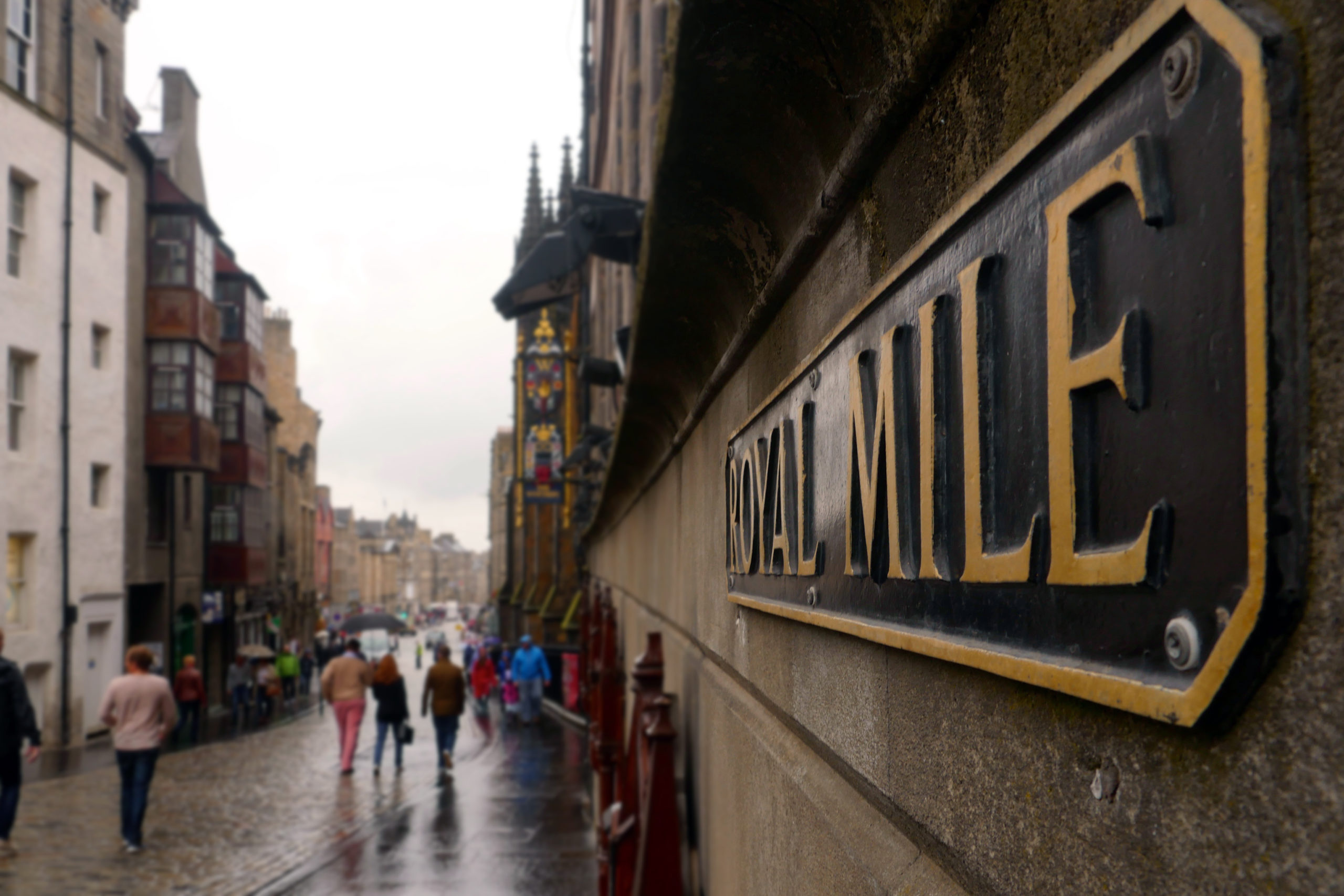 The £40m package will benefit hard-hit hospitality businesses, like those in Edinburgh