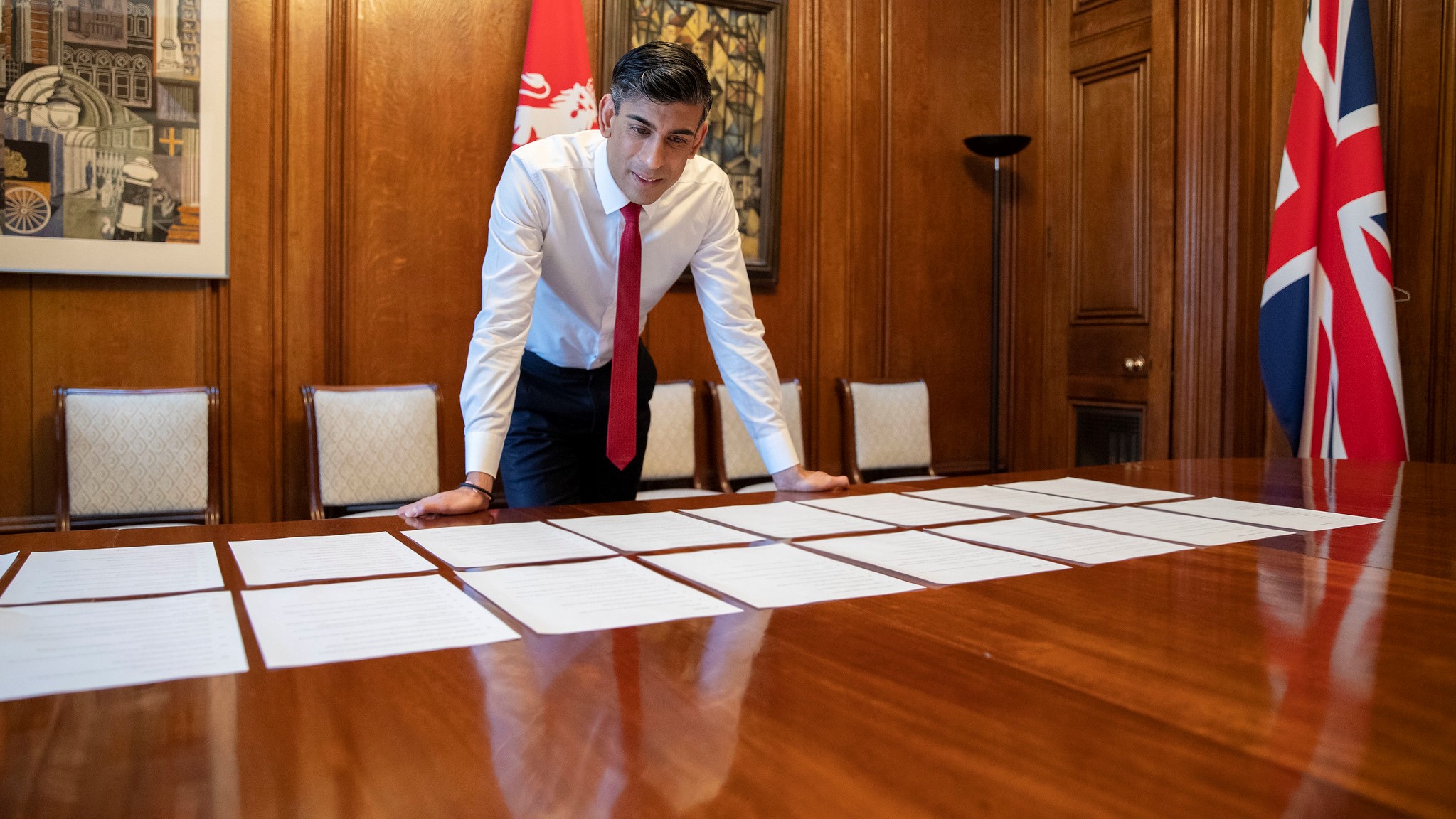 Rishi Sunak pores over his Spring Statement 2022 speech