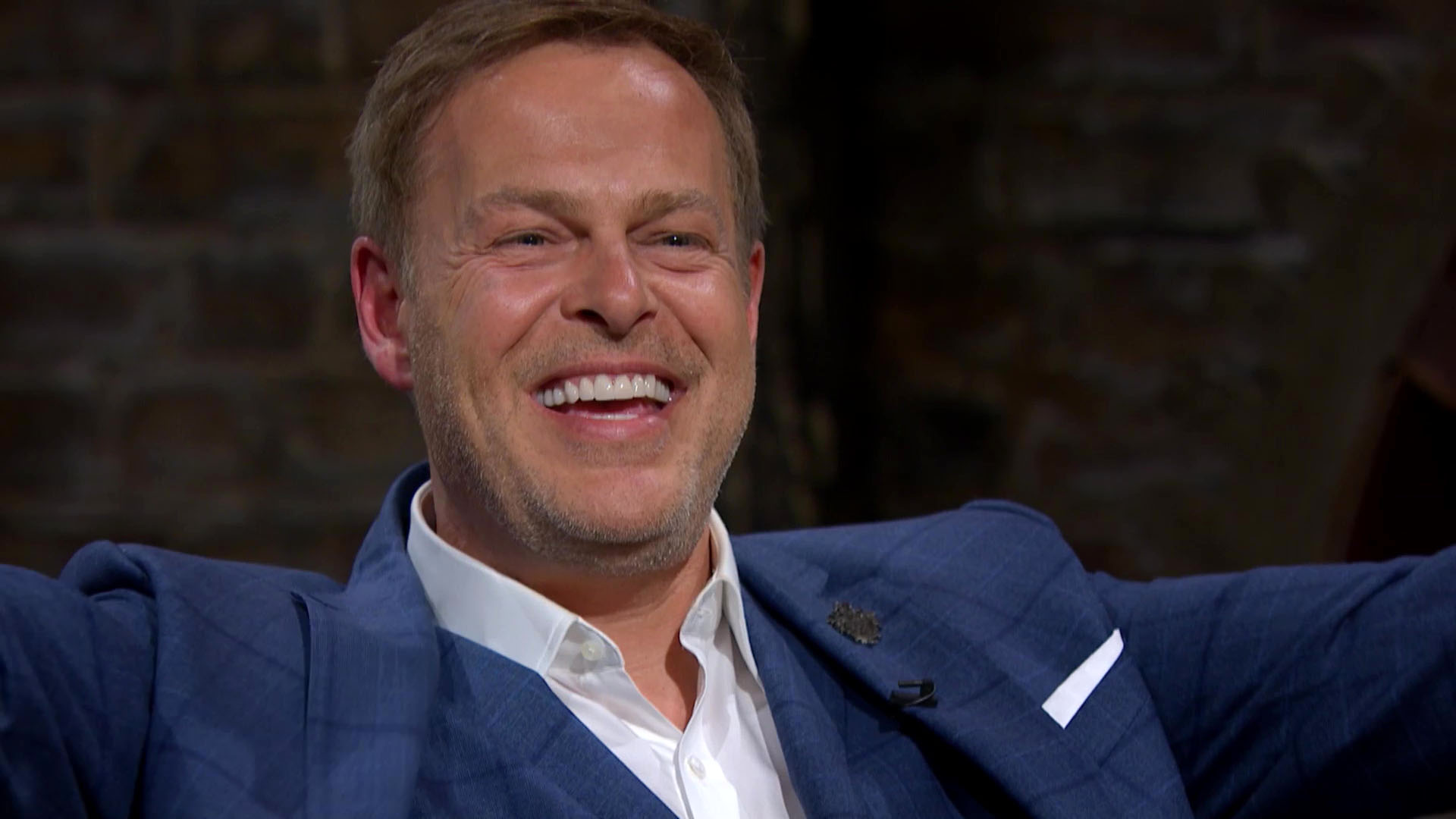 Peter Jones on episode 14 of Dragons' Den
